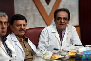 جلسه مورتالیتی مورخ 13 دیماه 1395 در مرکز قلب و عروق شهید رجایی: عکس شماره 1 / 12